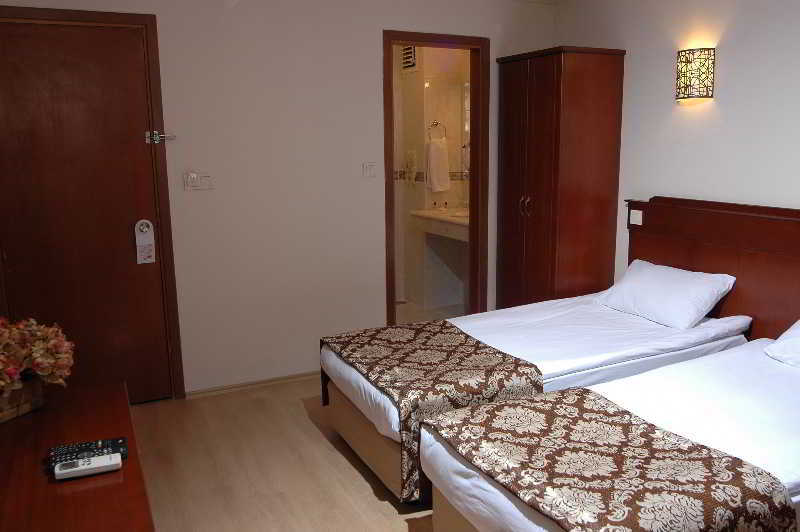 Helen Otel 3*
